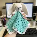 Cute Bunny Comforter Amigurumi Pattern step 4 - final assembly and finishing