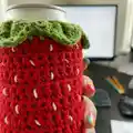 Fruit Snack Coozie Pack Pattern step 3 - details and accessories