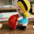 Alice in Wonderland Amigurumi Pattern step 2 - assembly progress