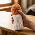 Goose Mittens Pattern step 3 - details and accessories