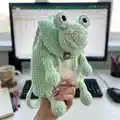 Plush Backpack Frog Amigurumi Pattern step 4 - final assembly and finishing