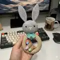 Rattle Bunny Amigurumi Pattern step 1 - construction progress