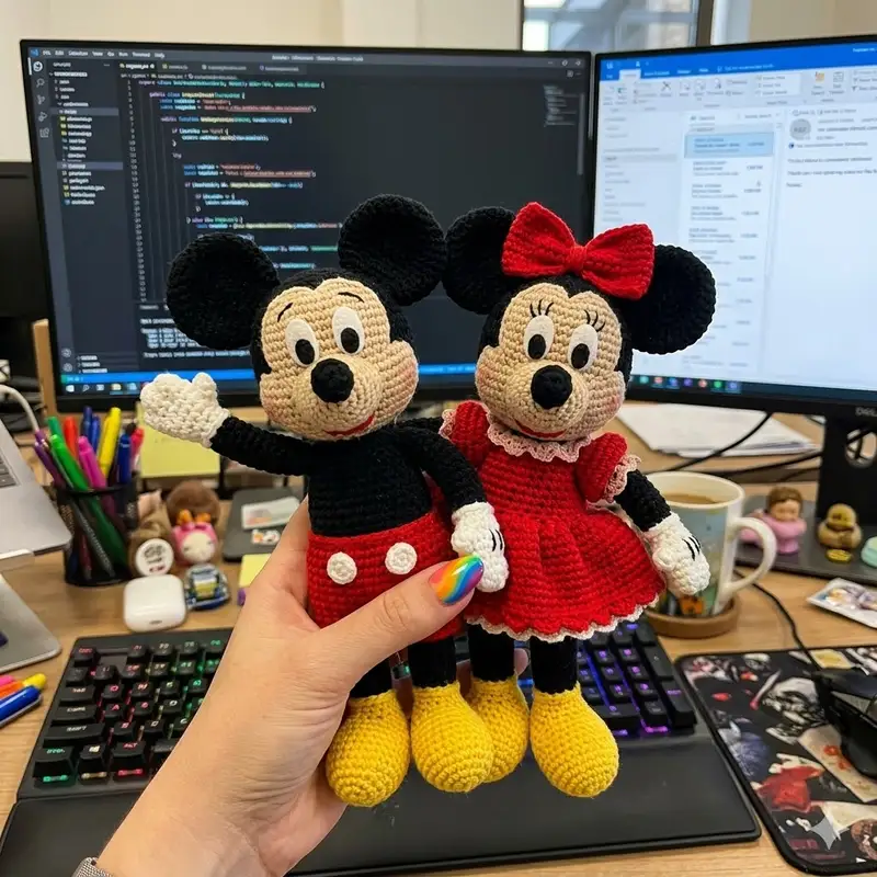 Complimentary Intermediate crochet pattern: Mickey and Minnie Dolls Amigurumi Pattern - Simple to follow guide