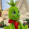 Baby Grinch Amigurumi Pattern step 2 - assembly progress