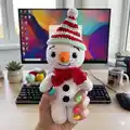 Snowman Amigurumi Pattern step 3 - details and accessories