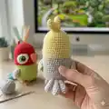 Lovebird and Parrot Amigurumi Pattern step 2 - assembly progress