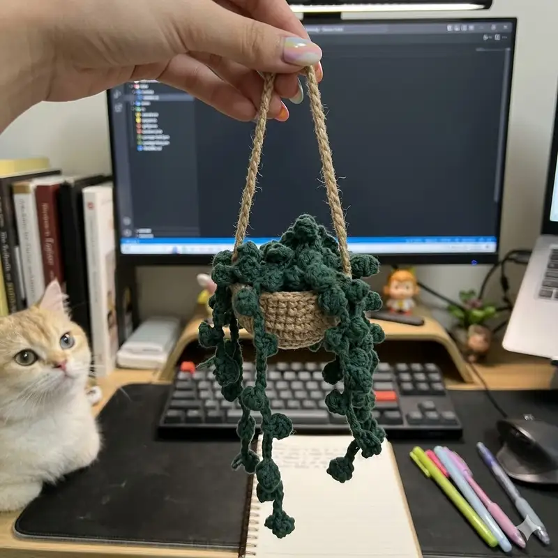 Complimentary Beginner Friendly crochet pattern: Succulent Potted Plant Amigurumi Pattern - Simple to follow guide