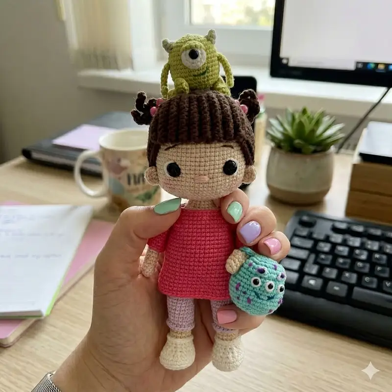 Complimentary Intermediate crochet pattern: Doll Boo Amigurumi Pattern - Simple to follow guide